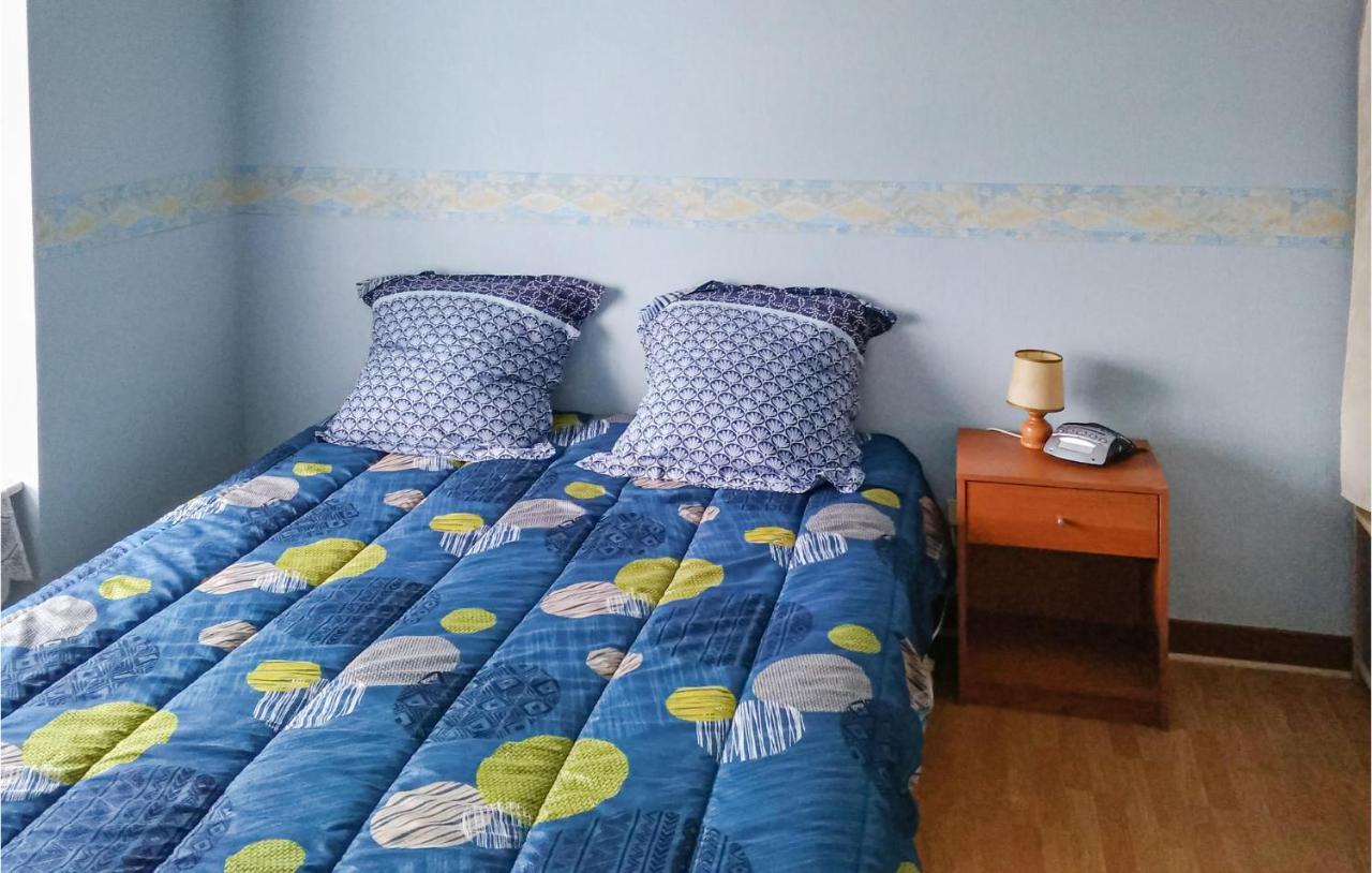 Cozy Home In Plancoet With Wifi Екстериор снимка